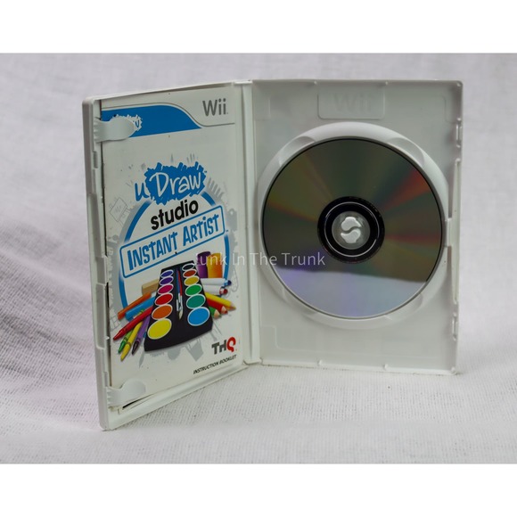 uDraw Studio: Instant Artist • Wii - Picture 3 of 4